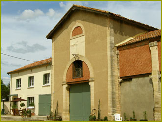 The House and Grounds: image 4 of 6